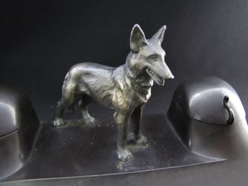 Imperial Military Dog Association Taiwan  Branch Inkwell.jpg