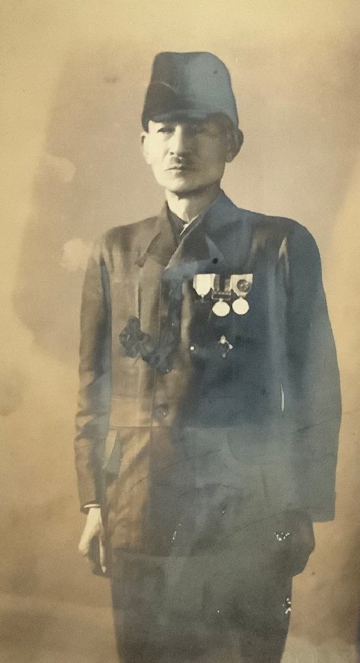Imperial Soldiers' Relief Association Badge Photo.jpg
