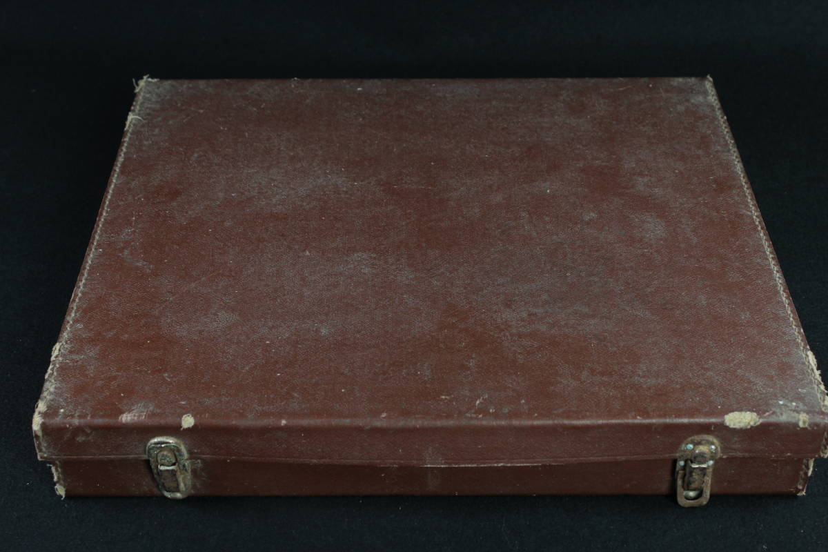 Imperial Soldiers' Relief Association  Presentation  Plaquette 帝国軍人後援会贈呈.jpg