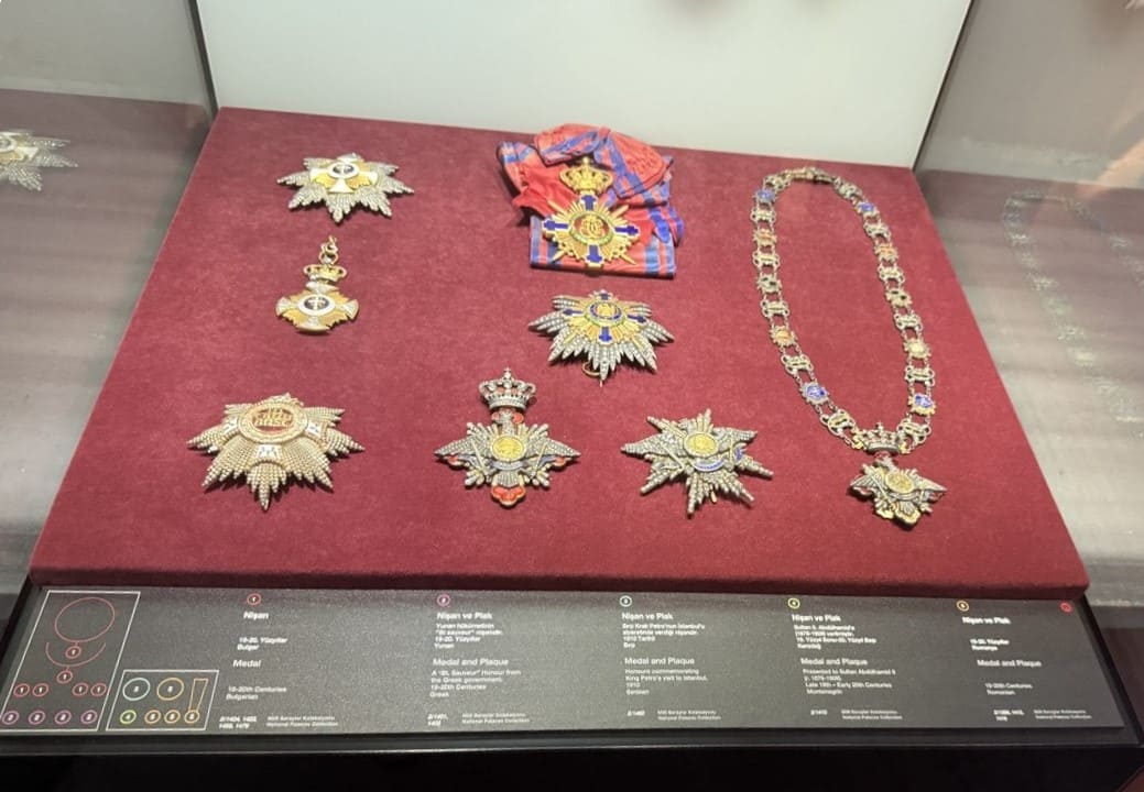 Imperial Treasury of Topkapi  Palace in Istanbult.jpg