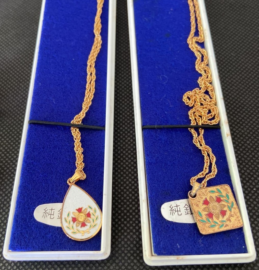 Japan Disabled Veterans  Association Silver Pendants.jpg