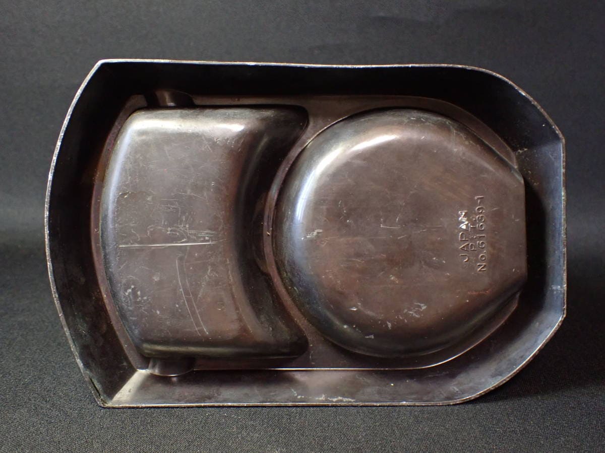 Japanese  Ashtray in the form of 28 cm Howitzer  L10.jpg
