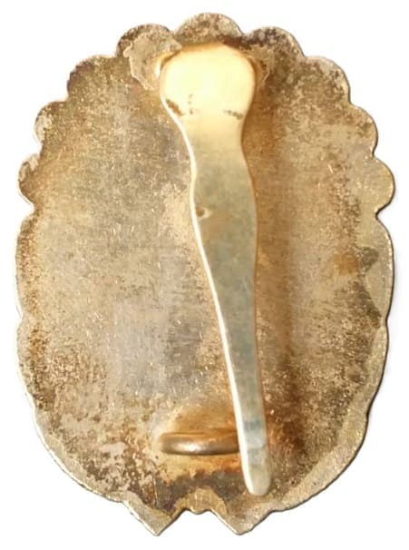 Japanese  Firefighting Merit  Badge.jpg