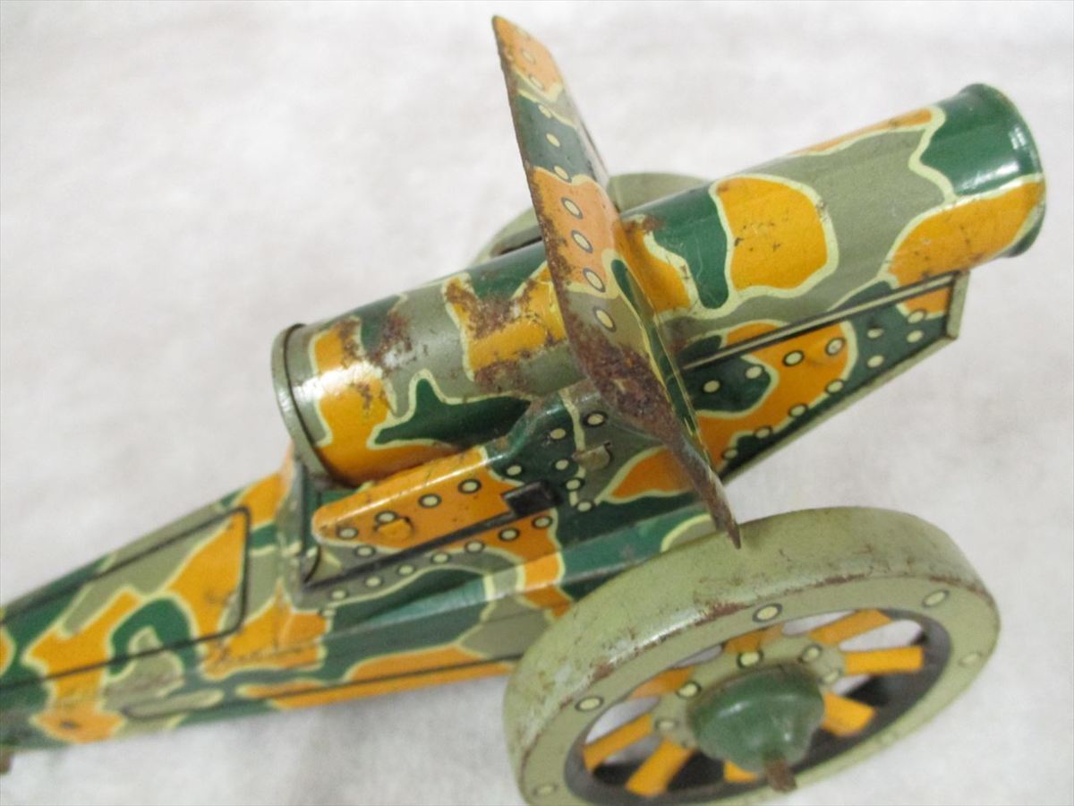 Japanese Howitzer Toy (4).jpg