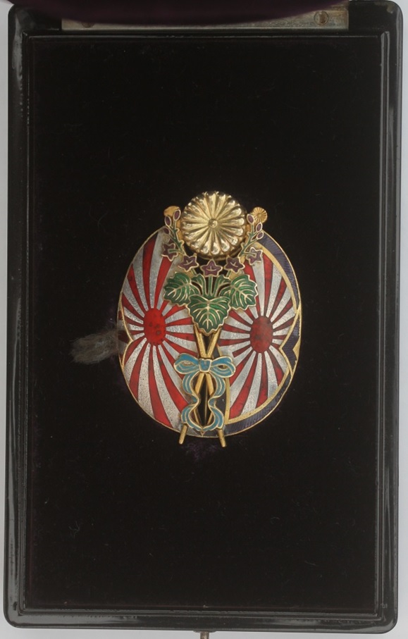 Japanese Marshal Badge of Field Marshal Count Hisaichi Terauchi  -.jpg