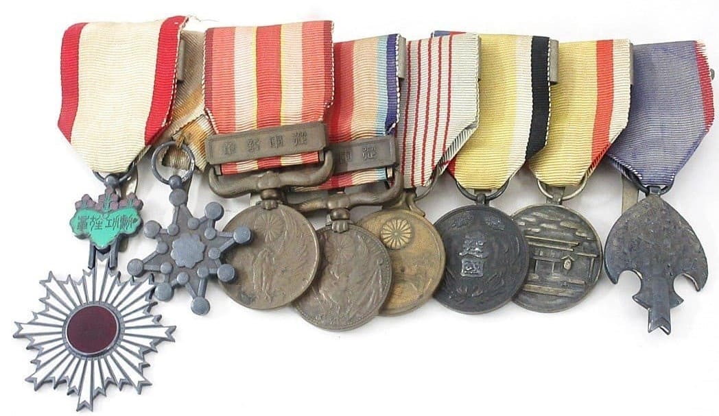 Japanese  medal bar.jpg