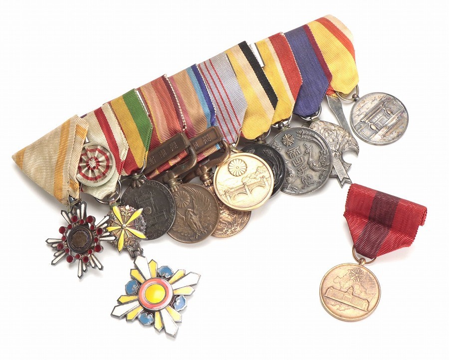 Japanese Medal bar with Manchukou Census Medal.jpg