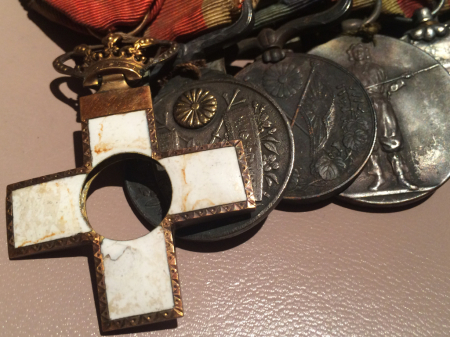 Japanese medal bar with Orden del Mérito Militar...jpg