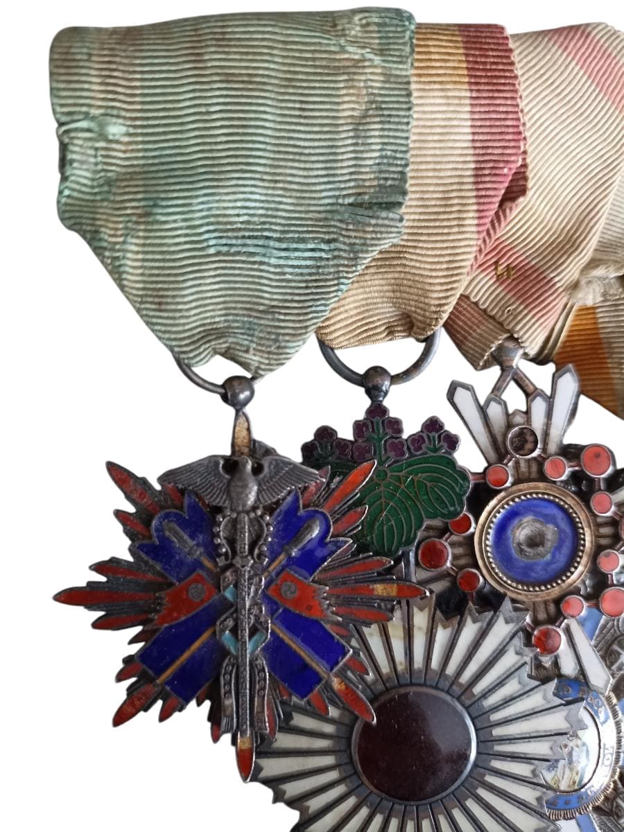 Japanese Medal Bar with Order of the Dragon of  Annam.jpg