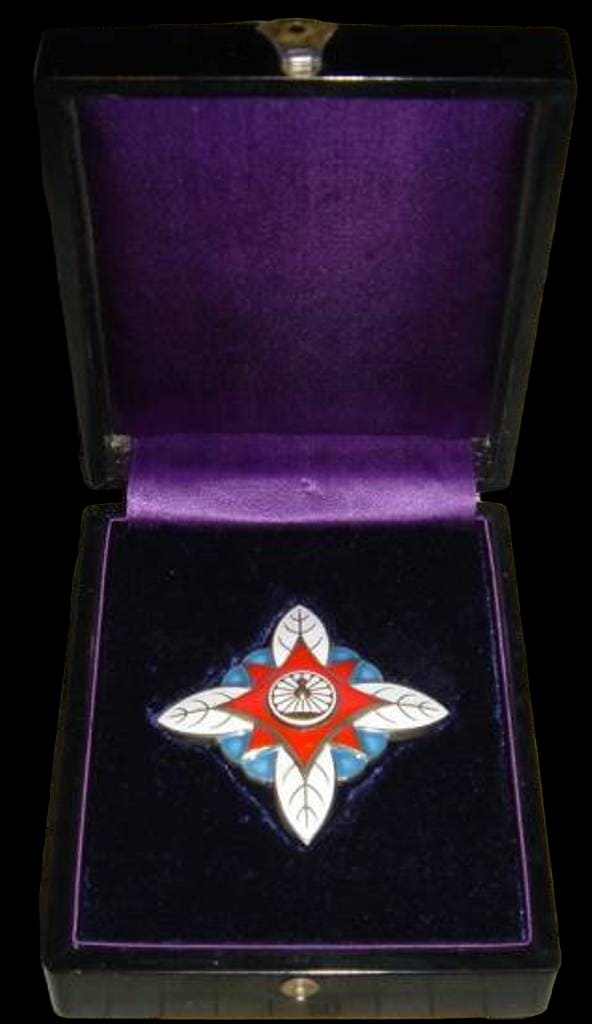 Japanese National Railways  Distinguished Service Badge.jpg