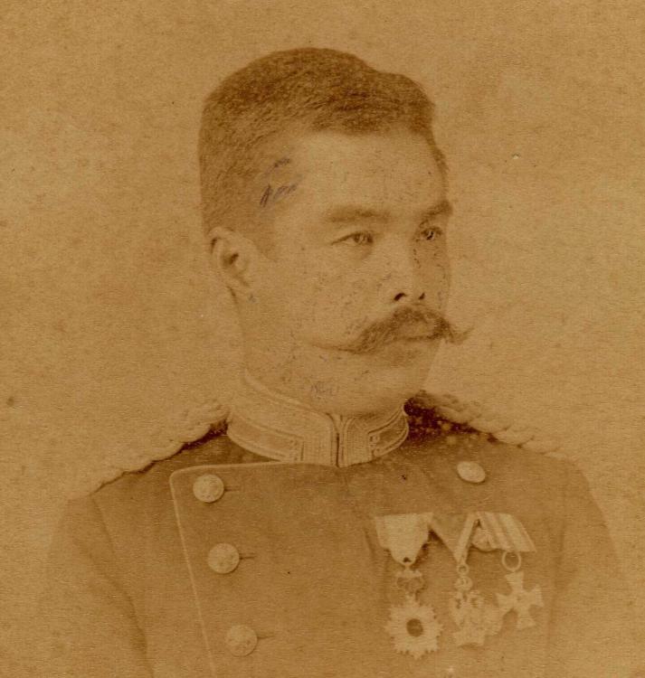 Japanese Officer with order of Red Eagle.jpg