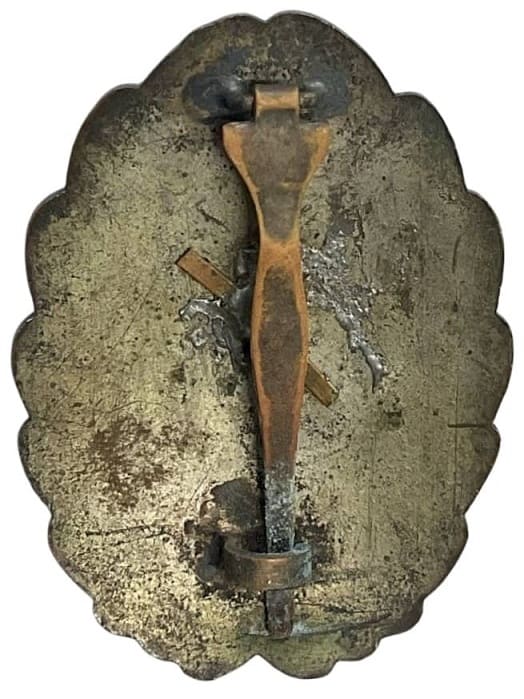 Japanese Pilot  Badge.jpg