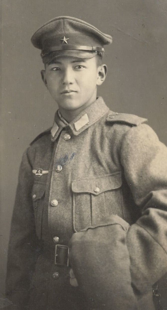 Japanese pilot wings.jpg