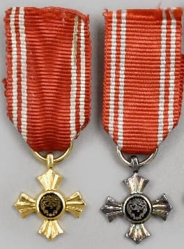 Japanese Red Cross merit order  miniature.jpg