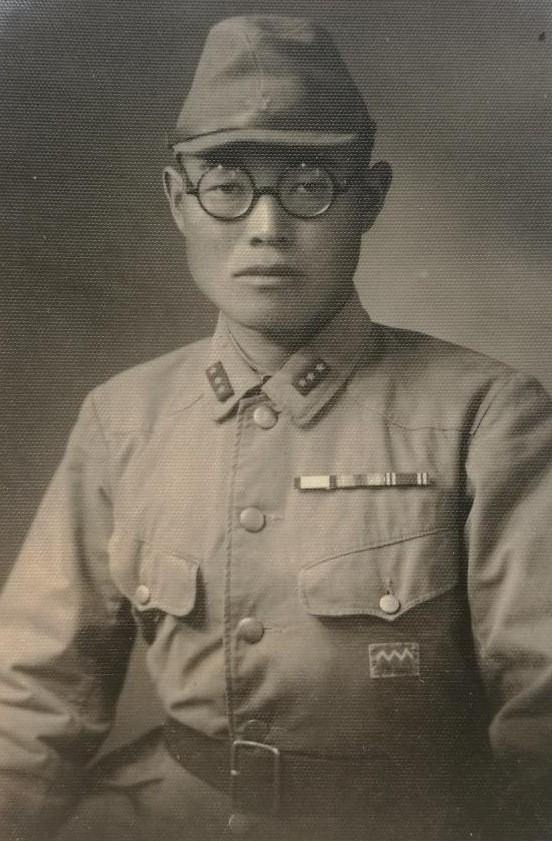 Japanese Soldier with Medal Ribbon Bar.jpg