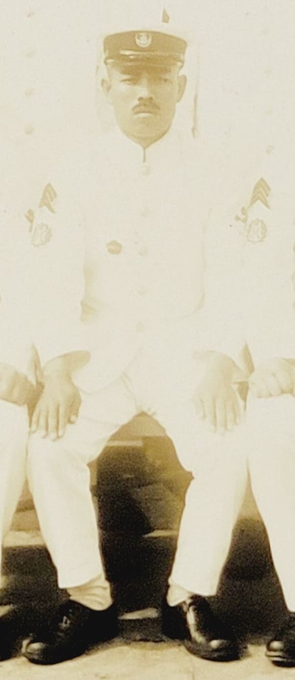 Japanese Submariner  Badge in Photo.jpg
