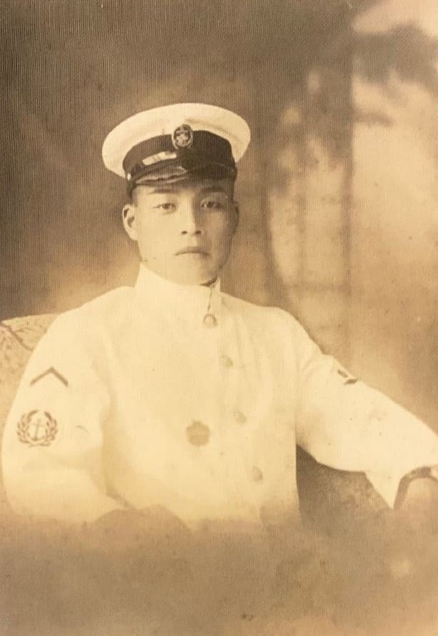 Japanese submariner badge.jpg