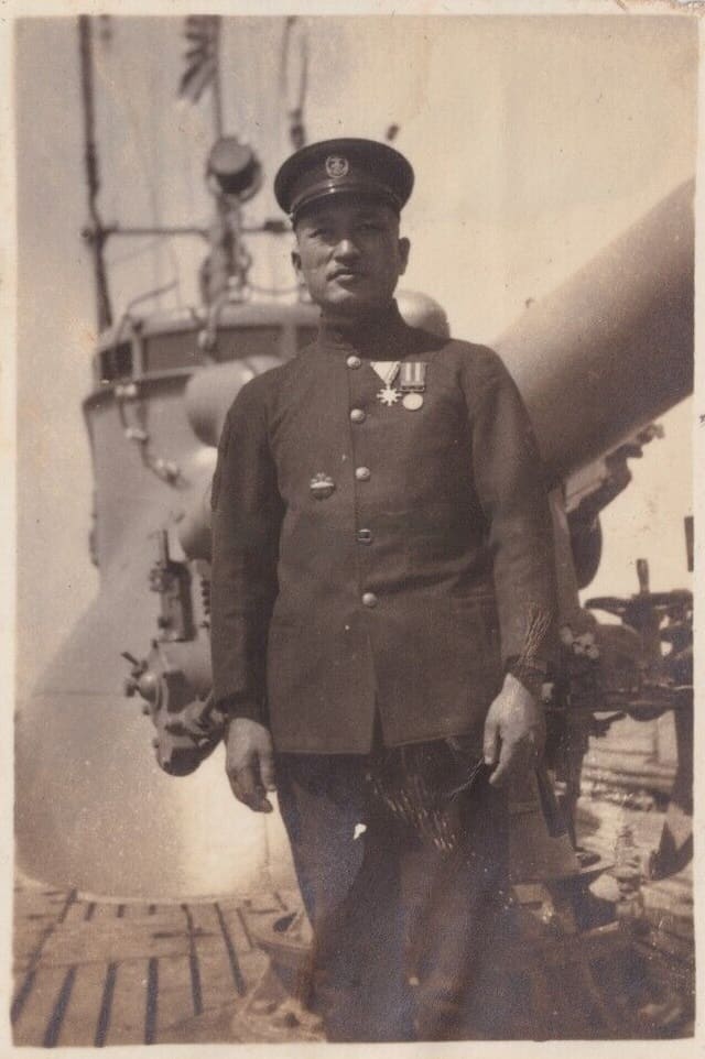 Japanese Submariner Badge   Photo.jpeg