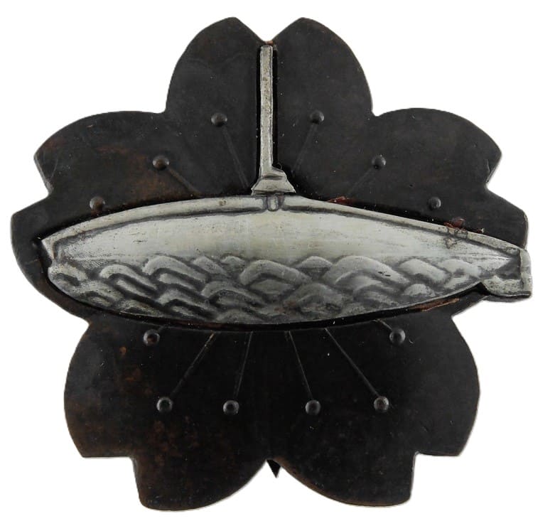 Japanese Submariner Badge Replica.jpg