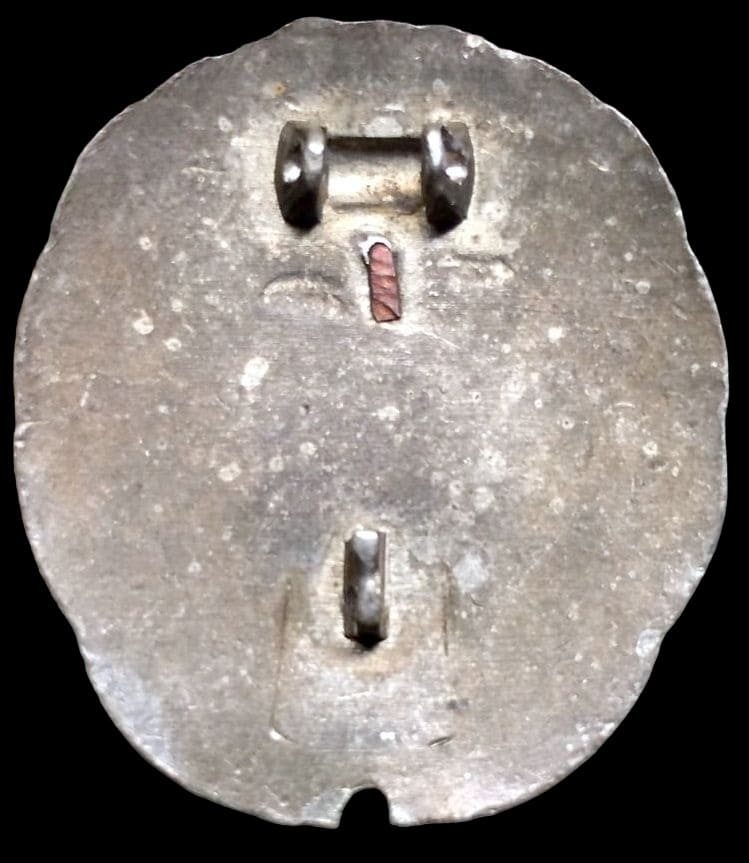 Japanese Tank and Armored Car  Driver Noncommissioned Officer's Badge.jpg