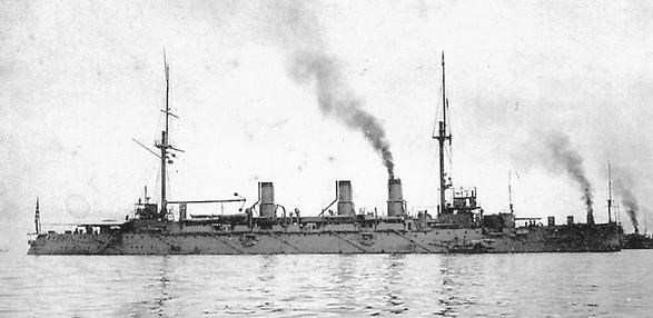 Japanese_cruiser_Azuma.jpg