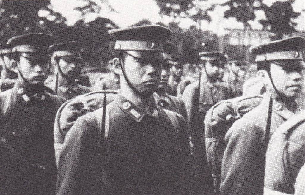 陸軍士官學校襟章 ..jpg