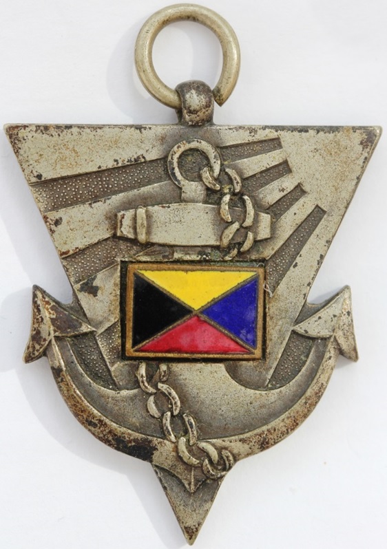 昭和十年五月廿七日日露大海戦大捷三十周年記念徽章.jpg