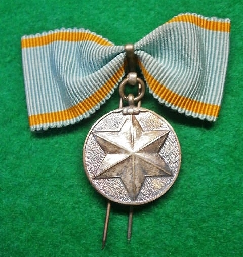 帝国軍人後援会賛助會員徽章.jpg