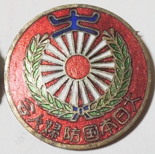 日本国防婦人会会員章.jpg