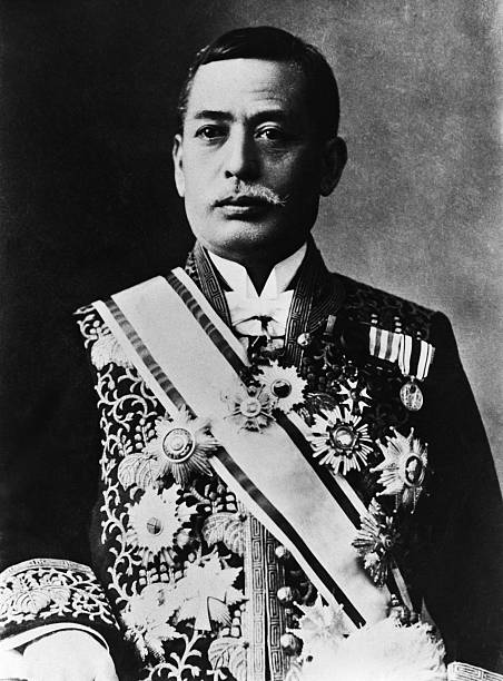 石井菊次郎.jpg