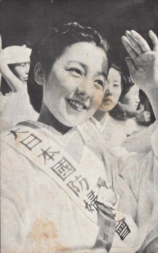 大日本国防婦人会　美人.jpg