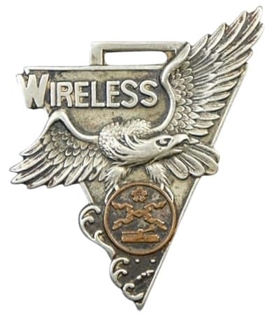 海軍通信学校第六十二期高等科　卒業記念徽章.jpg