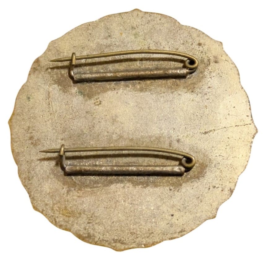 大日本國防婦人會 役員章.jpg