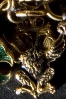 Karl XV's Chain of Miniatures with Order of St. Andrew the First Called.jpg
