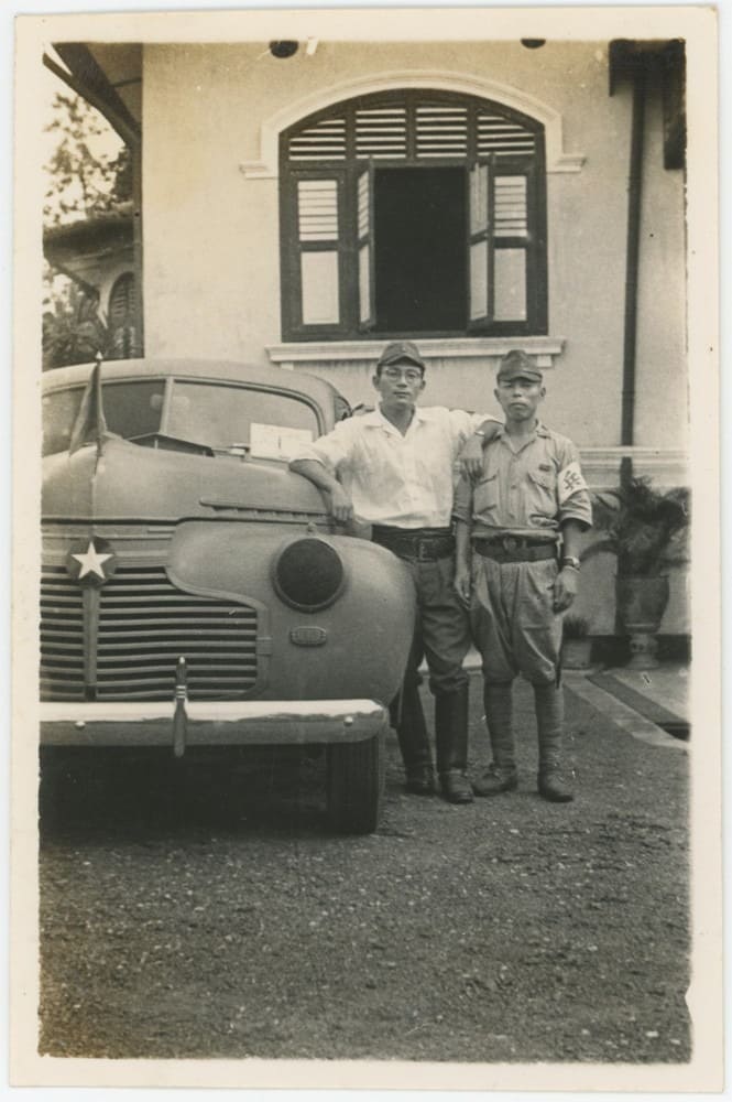 Kempeitai Troops Staff Car Singapore c.1942.jpeg