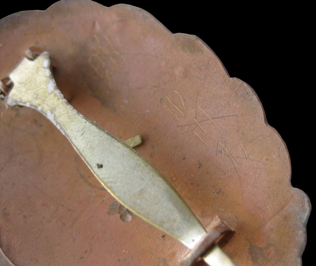Late_War_Japanese_Army Pilot Badge.jpg