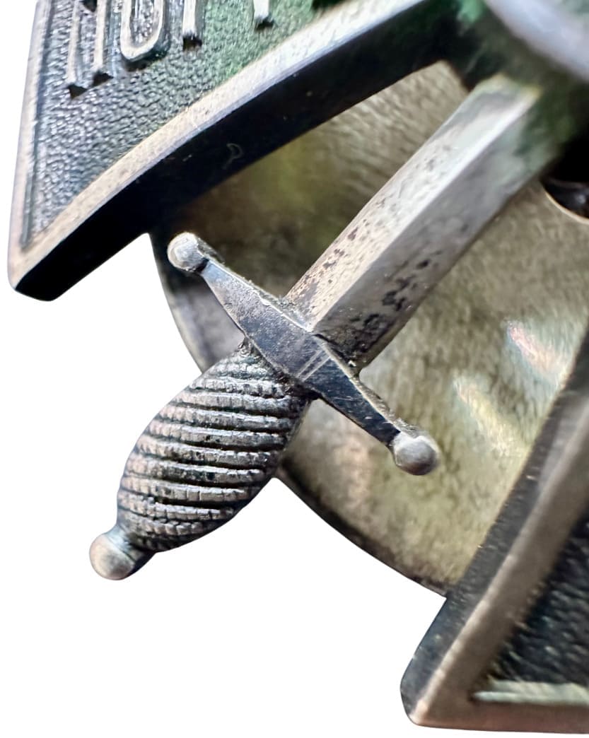 Left sword.jpg