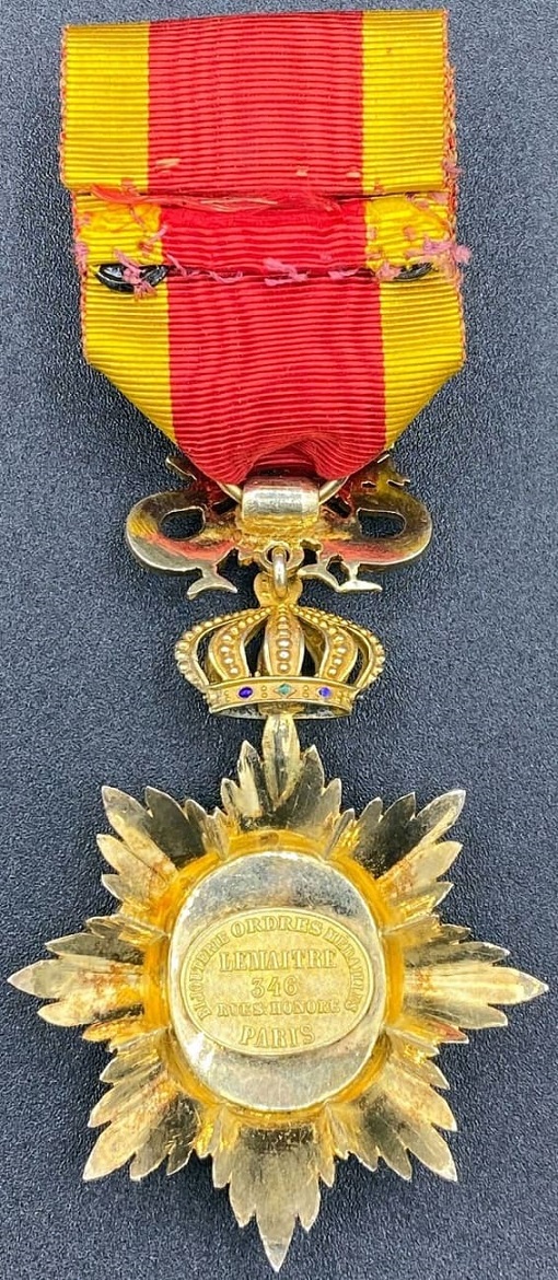 LEMAITRE 346  rue St Honoré Paris Bijouterie Ordres Médailles.jpg