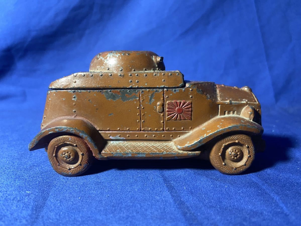 上海事変記念 日本海軍 M25四輪装甲車型インク壺  ヴィッカース.jpg