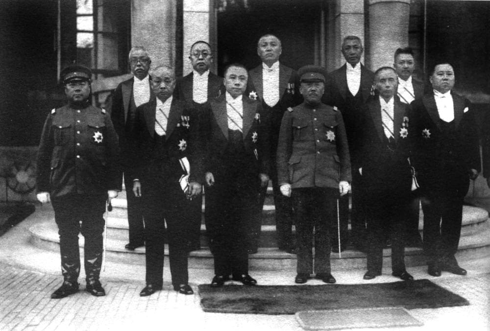 Manchukuo_politician.jpg