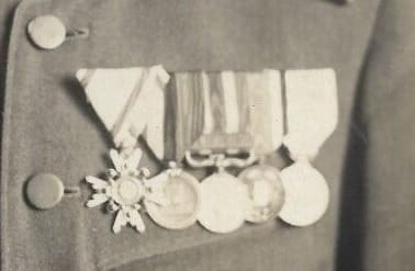 Medal bar.jpg