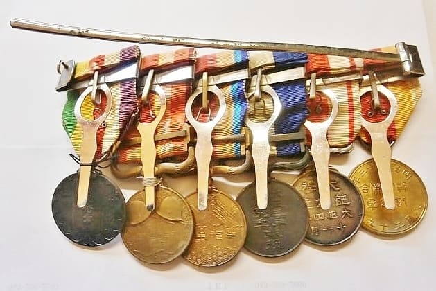 Medal bar with 1910 Korea Annexation  Medal.jpg