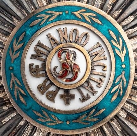 Medallion.jpg