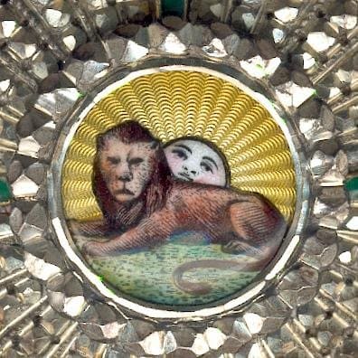 Medallion.jpg
