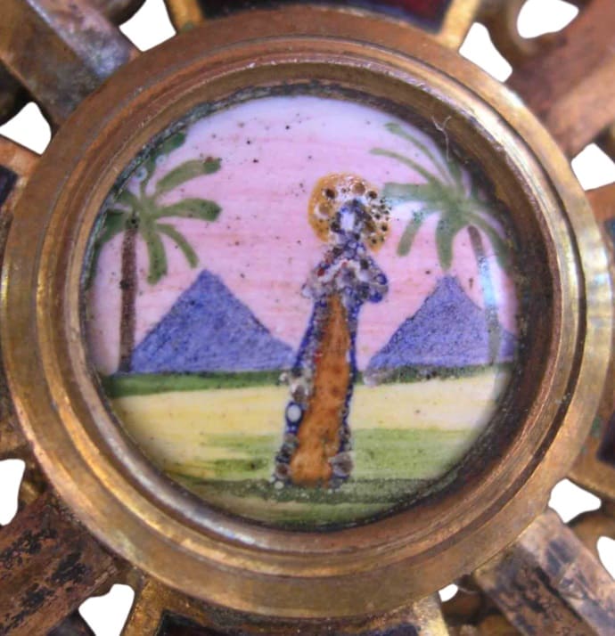 Медальон аверс.jpg