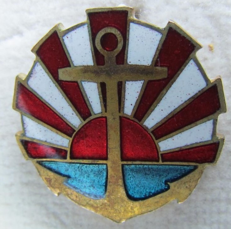 Member's Badge of the Navy League 海軍協會會員章-.JPG