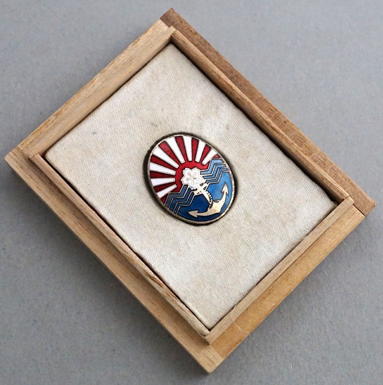 Merit Member Badge of Navy League 海軍協會 功勞會員章--.JPG