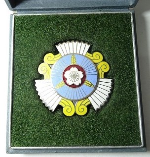 Meritorious Member Badge 大日本防空協会 有功会員章8.jpg