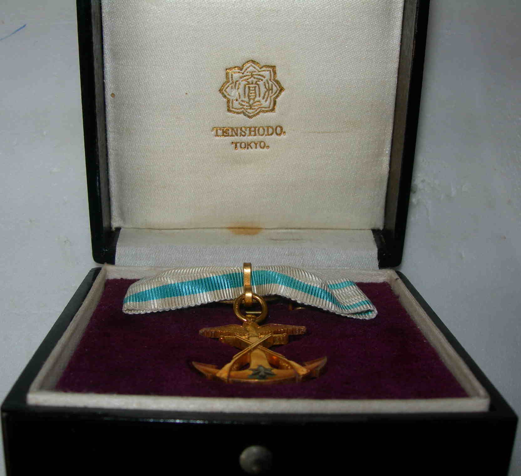 Meritorious Member's Badge of Imperial  Soldiers' Support Association.jpg