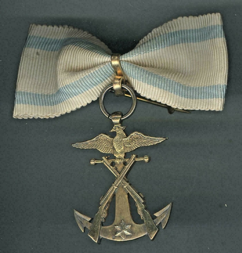 Meritorious Member's Badge of Imperial Soldiers' Support Association.jpg